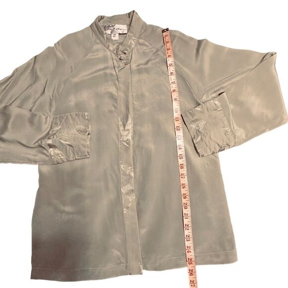Simone Chin Chin Pale Green Mandarin Collar Blouse Size Medium - Picture 9 of 12